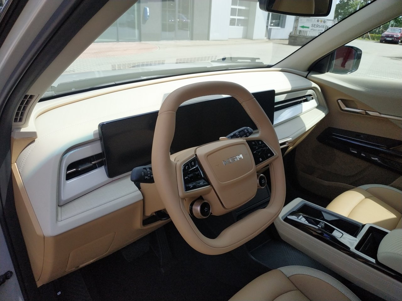 KGM Actyon PREMIUM 2WD AT EBL