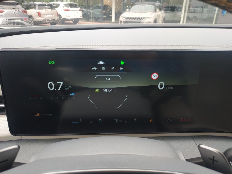 Torres PREMIUM 4WD AT (2WA)