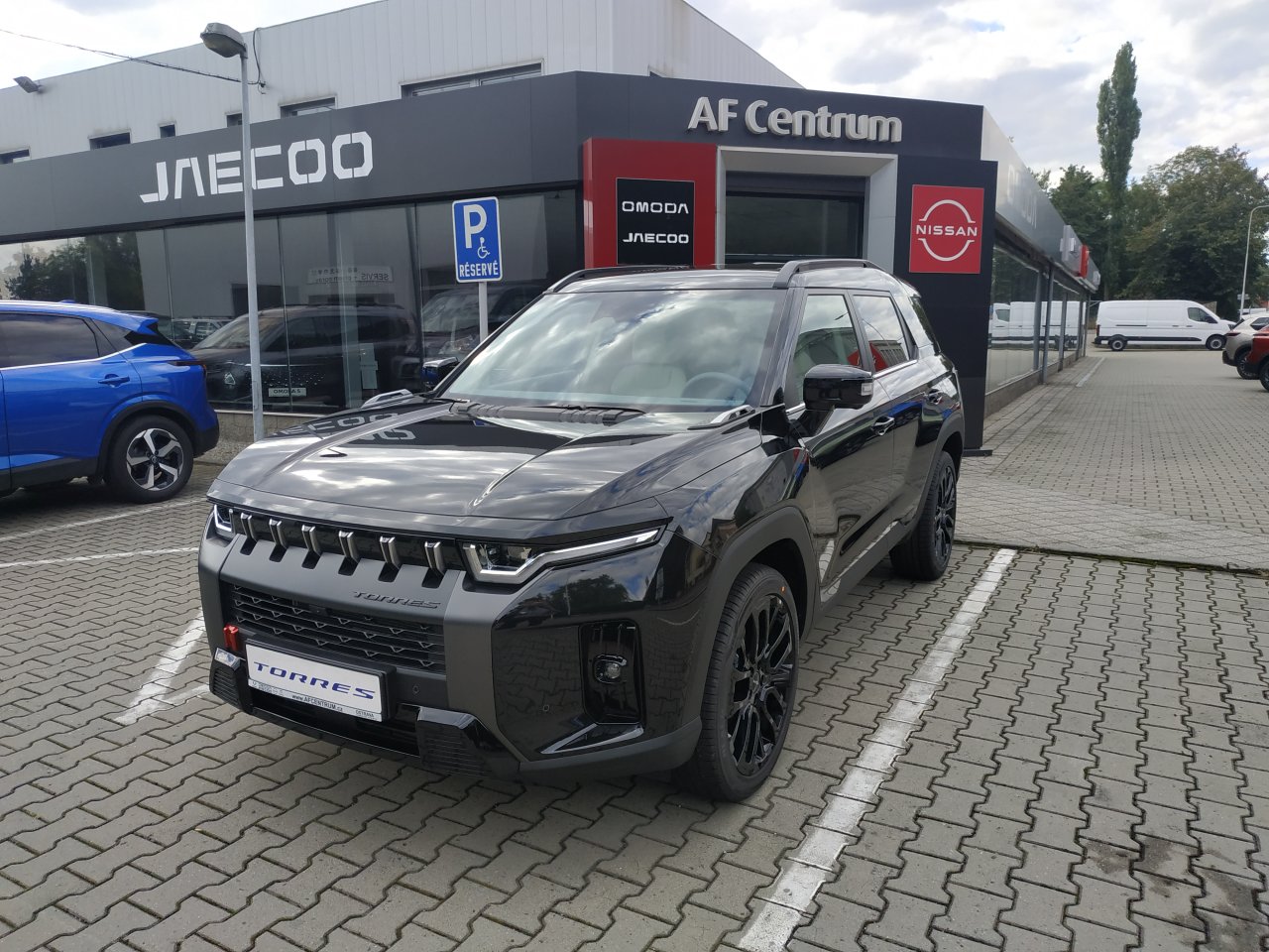 Torres Black Edition 2WD AT