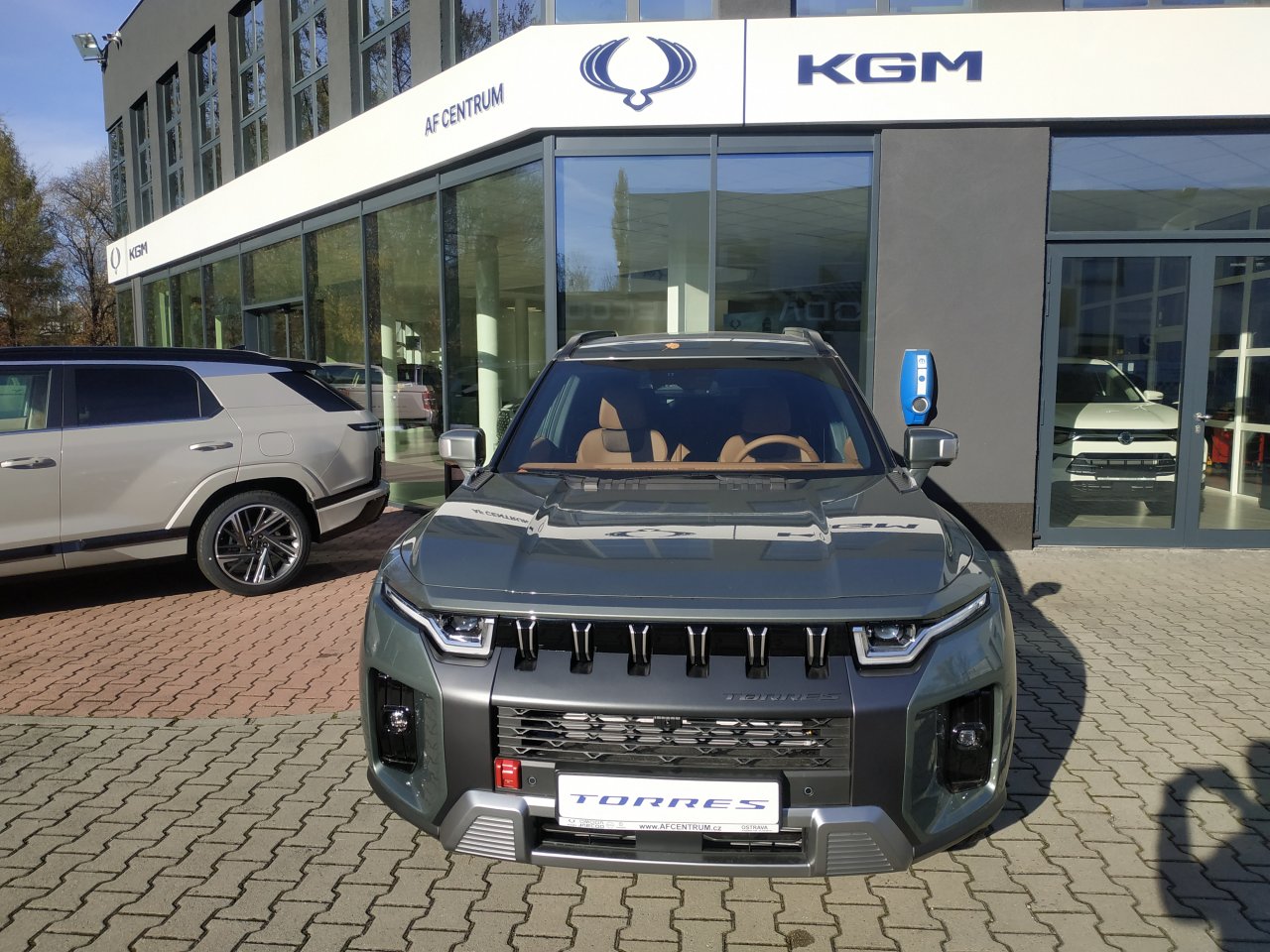 Torres HEV CLEVER 2WD AT (GAO)