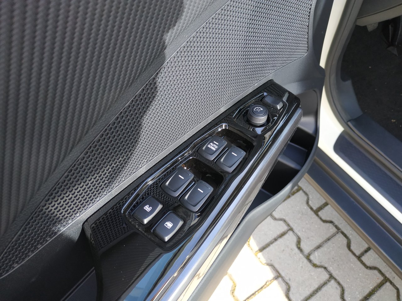 SsangYong Tivoli 2WD MT WAA