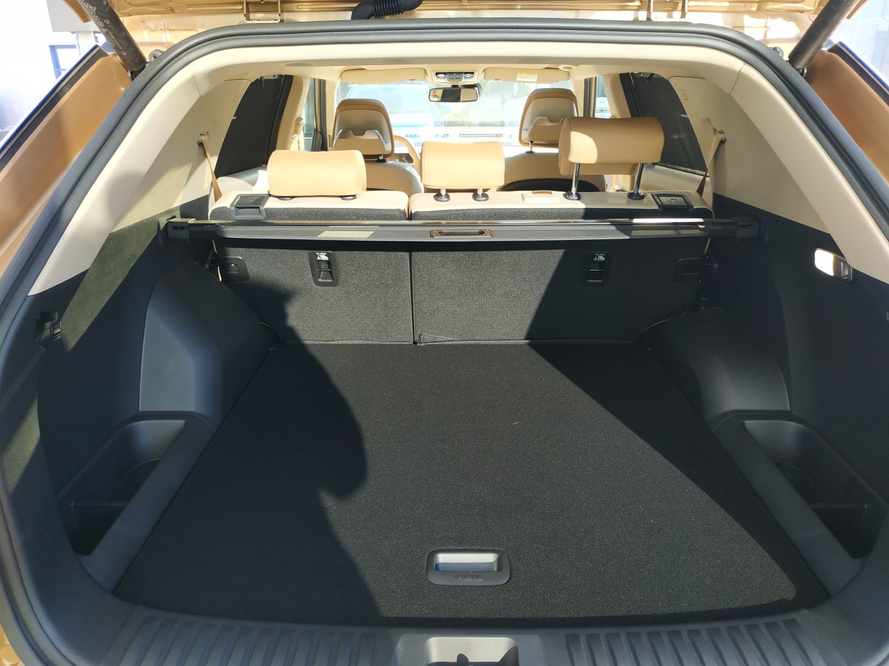 KGM Actyon PREMIUM 2WD AT (3334)