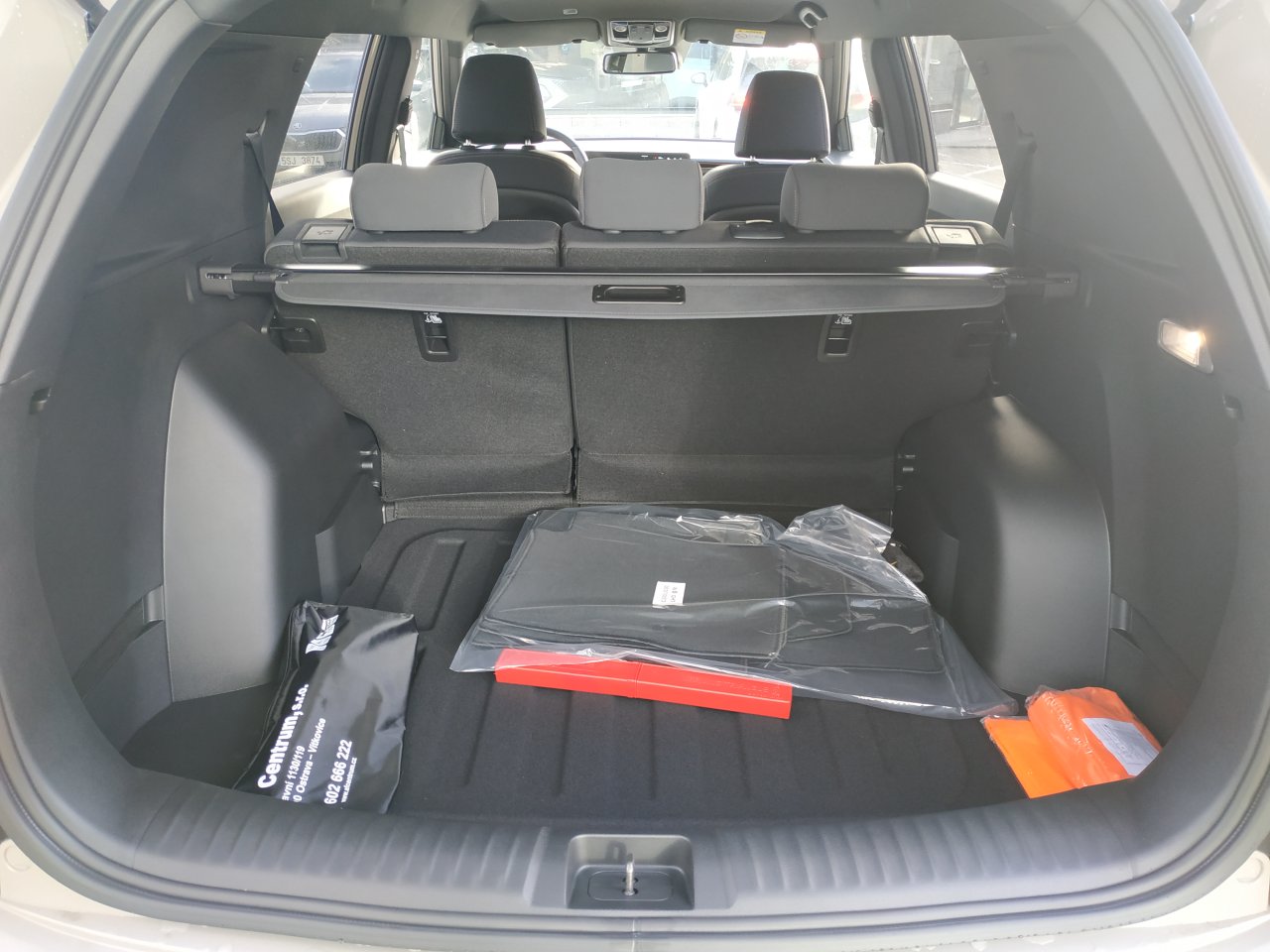 Torres CLUB+ 2WD AT (EBL)