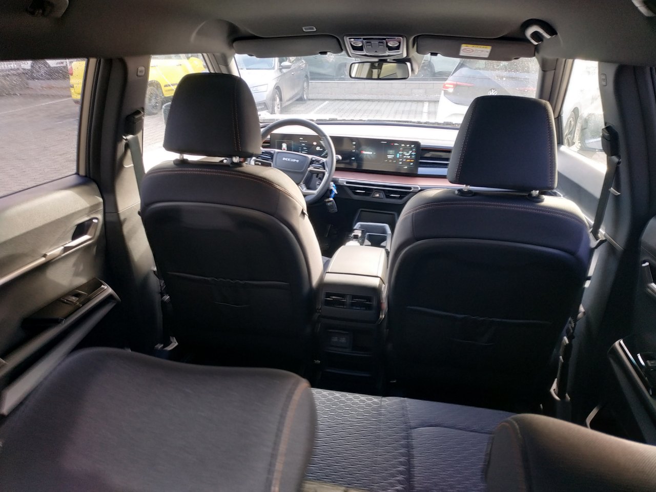 Torres CLUB+ 2WD AT (EBL)