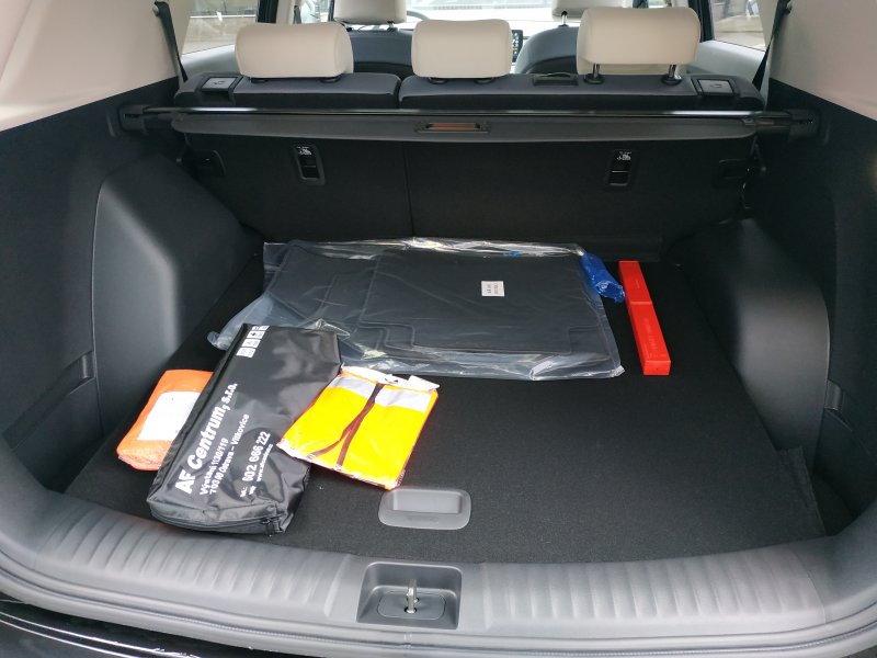 Torres STYLE Black Edition 4WD AT (LAK)