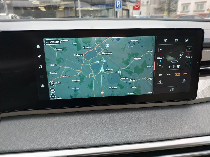 Torres STYLE Black Edition 4WD AT (LAK)