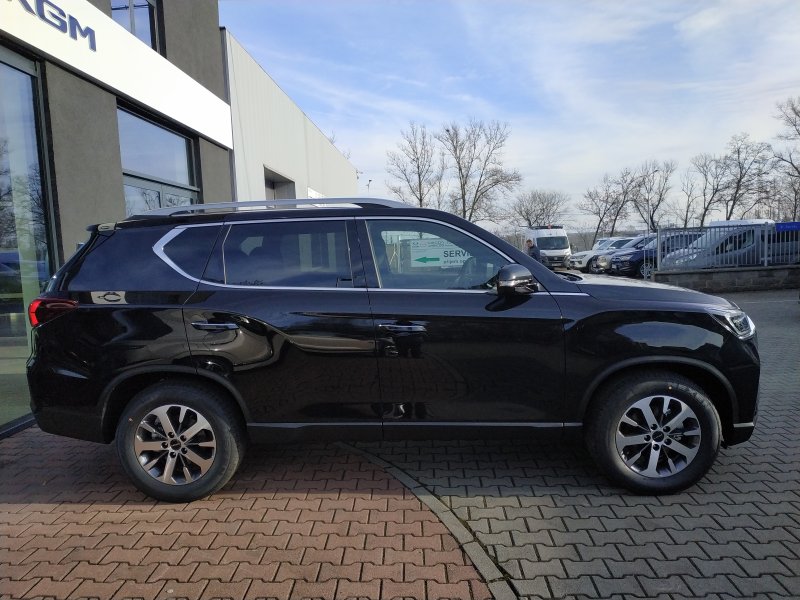 REXTON 2.2 CLUB+ (LAK) 7 (8952)