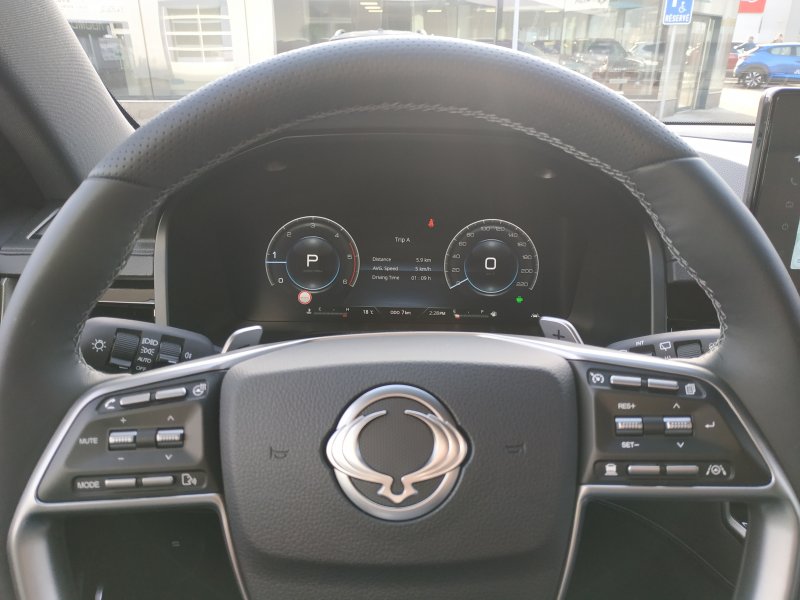 REXTON 2.2 CLUB+ (LAK) (9025)